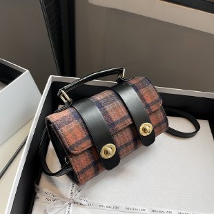 Wholesale Customizable New Korean Plaid Woolen Small Handbag Women's Round Purse Crossbody Bag Women's Bag