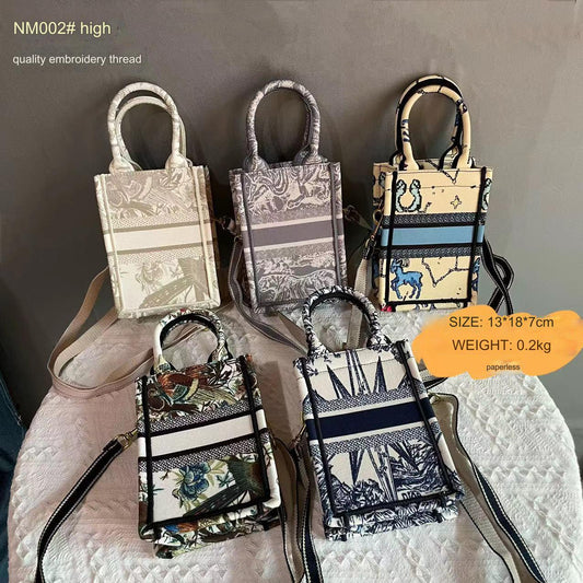 Fashion Women's Bag Mini Bags Popular Small Square Bag Mobile Phone Bag Texture Shoulder Bag Messenger Bag