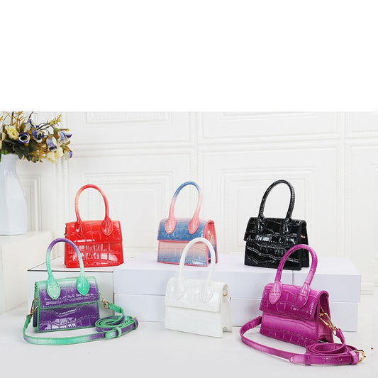 Wholesale Customizable New Arrival Gradient Ladies Patent Leather Mini Flap Satchel Bag Crocodile Handbag Little Bag