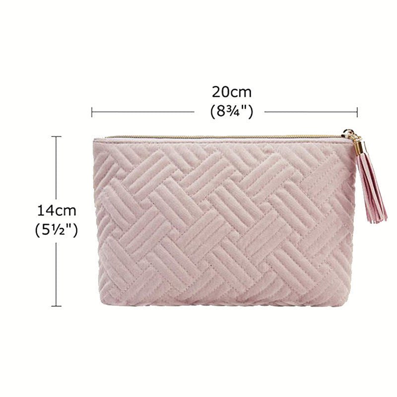 quilted velvet makeup pouch size 20 by 14 cm