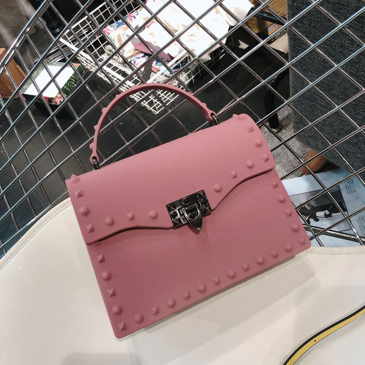 Wholesale Customizable New Fashion Frosted Matte PVC Jelly Bag Trendy Colorful Rivet Women Handbags