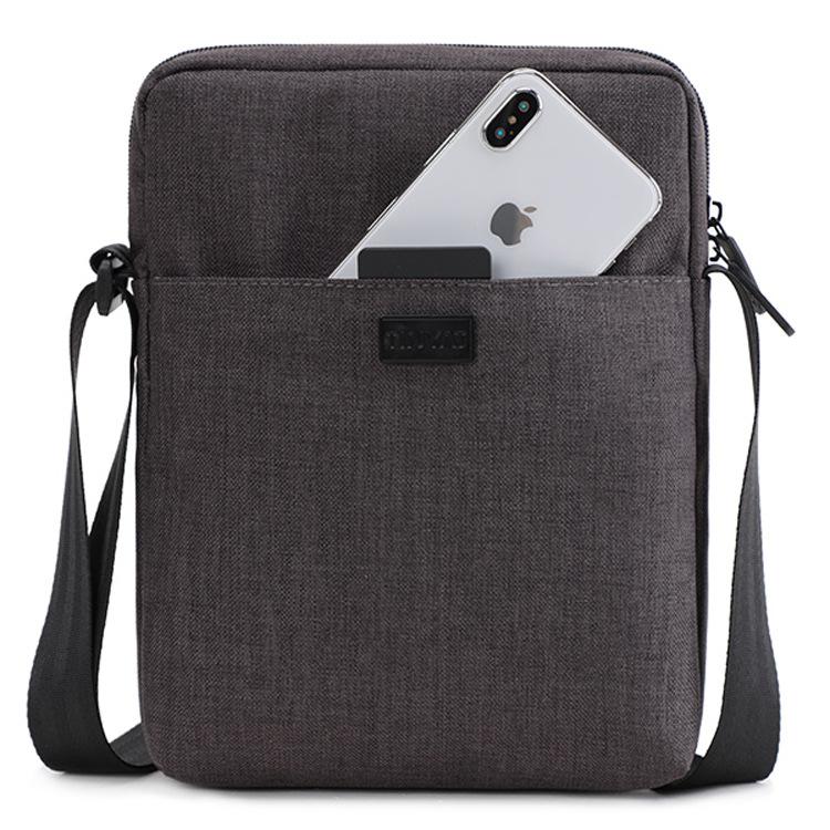 Wholesale Customizable Men's Messenger Bag Wholesale Simple Men's Satchel Bag Business Casual Men Shoulder Bag 7.9-Inch Tablet Bag